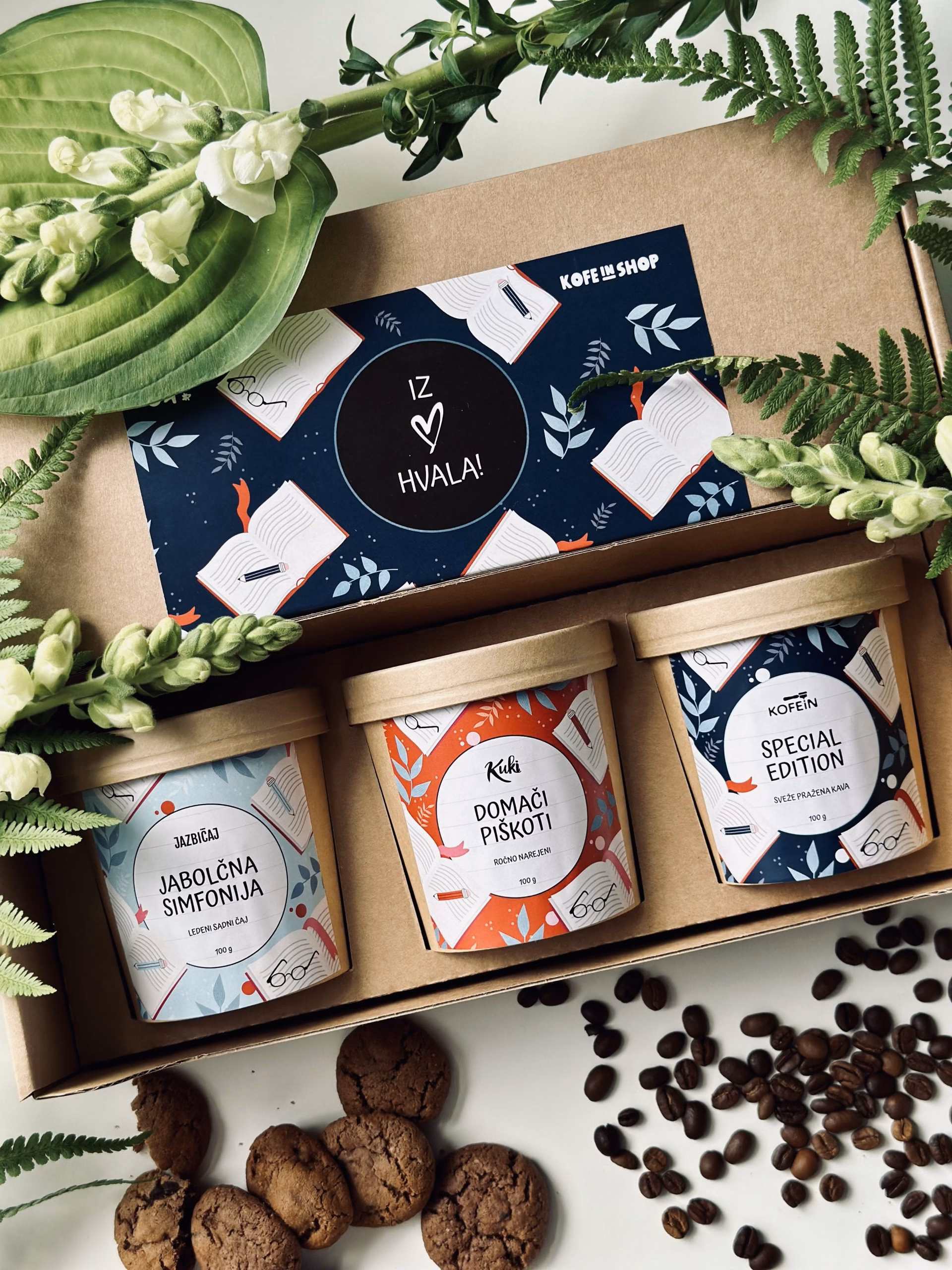 Darilni paket RAZVAJANJE (čaj + piškoti + kava) - v darilni škatli